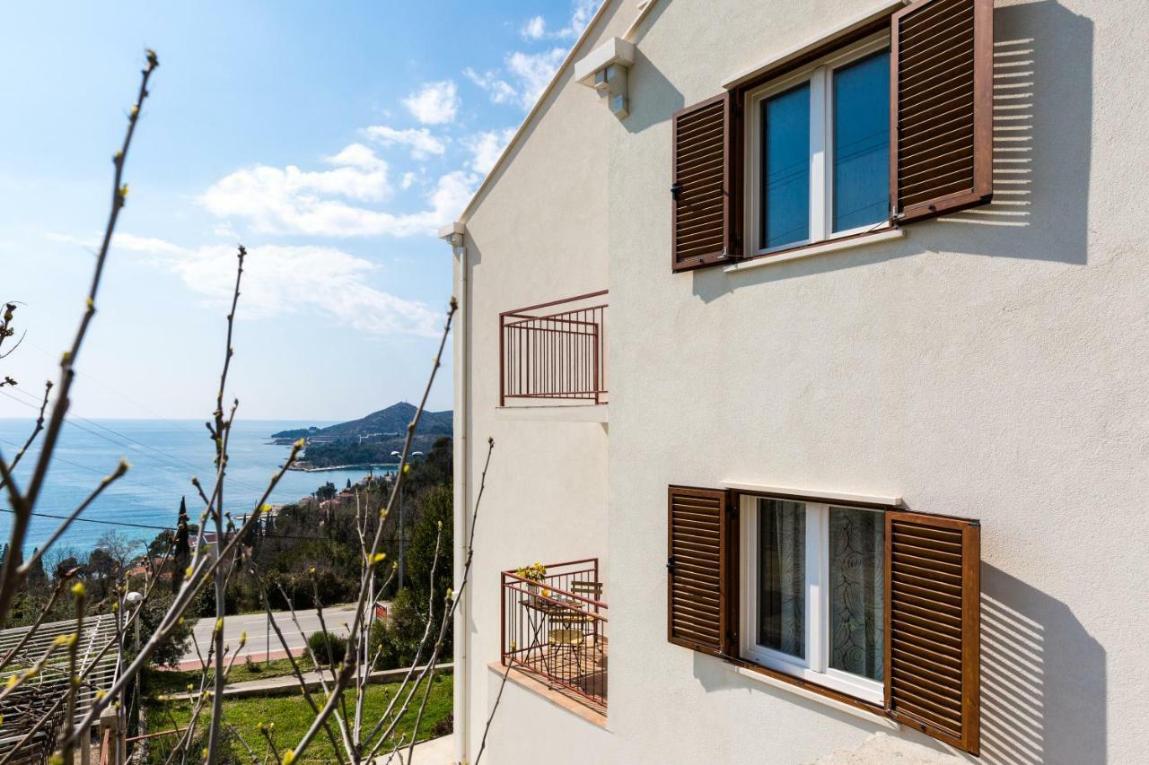 Villa Pergola-Apartment Toni Mlini Dış mekan fotoğraf